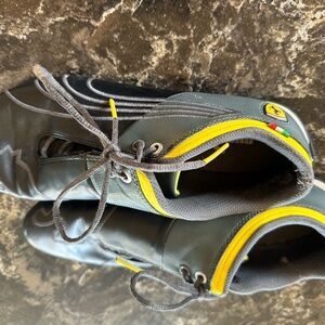 Puma Black and Yellow Athletic Shoes